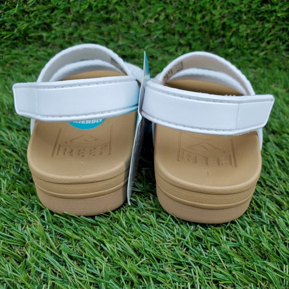 REEF Little Water Vista SIZE 3 Girls Water Friendly Slingback Sandals White Tan
